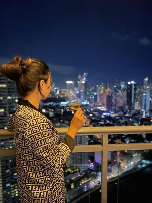 The Serene Escape Rockwell Makati City View 1Br Appartement Manilla Buitenkant foto